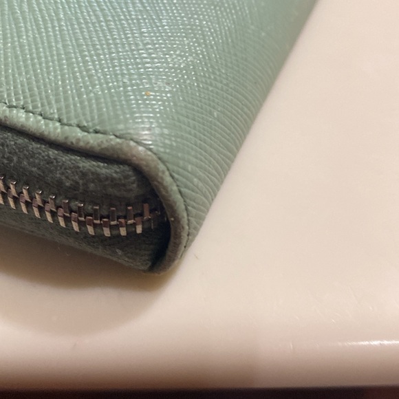 PRADA SAFFIANO LEATHER ZIP AROUND WALLET FRONT BOW AQUAMARINE EUC With COA - Picture 13 of 15